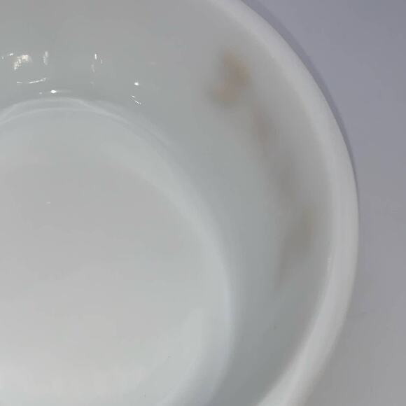 Anchor Hocking Fire-King Golden Wheat 1-1/2 Quart 467 Milk Glass Baking Dish - Picture 8 of 8